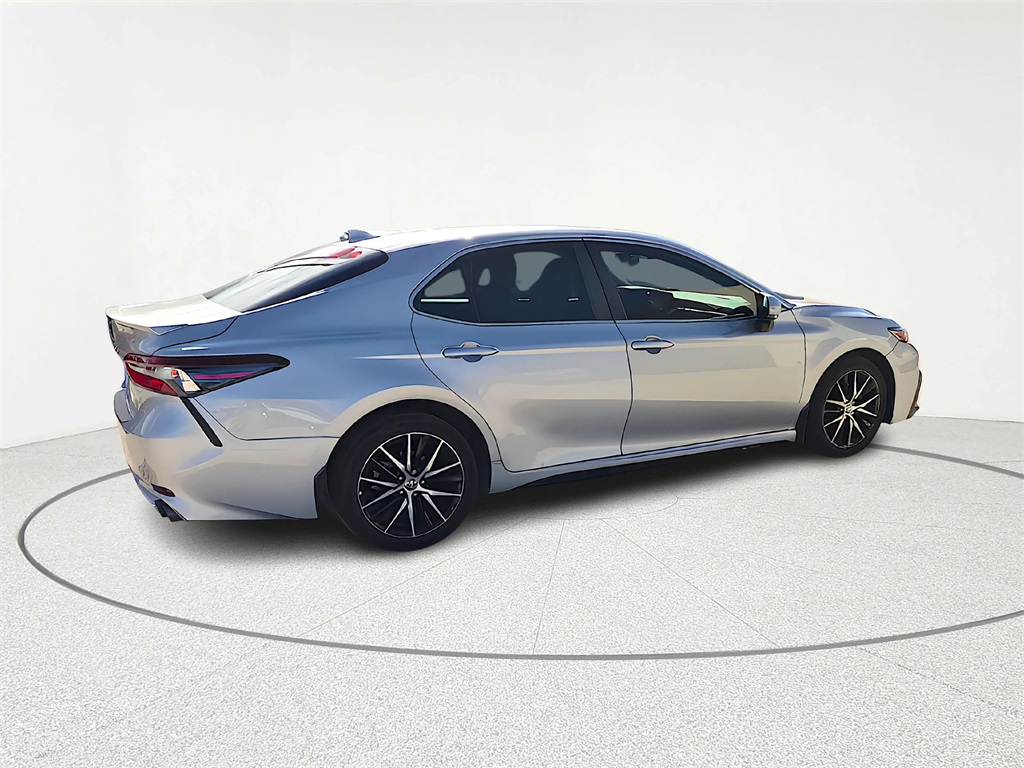 2022 Toyota Camry SE Silver at DeMontrond Auto Country