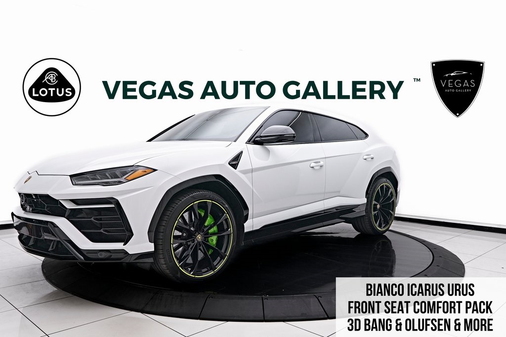 /2022 Lamborghini Urus
