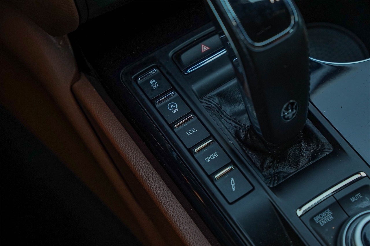 Used Car 2022 Maserati Quattroporte  Modena For Sale Under $35,000 In Austin, Texas