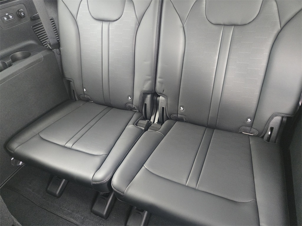 2026 Kia Sorento S Gray at Shottenkirk Kia Fort Bend