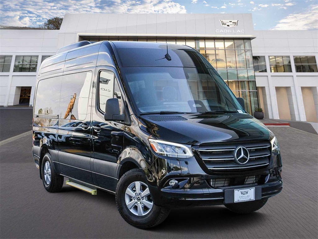 2025 Mercedes-Benz Sprinter 2500 144 Passenger Van RWD