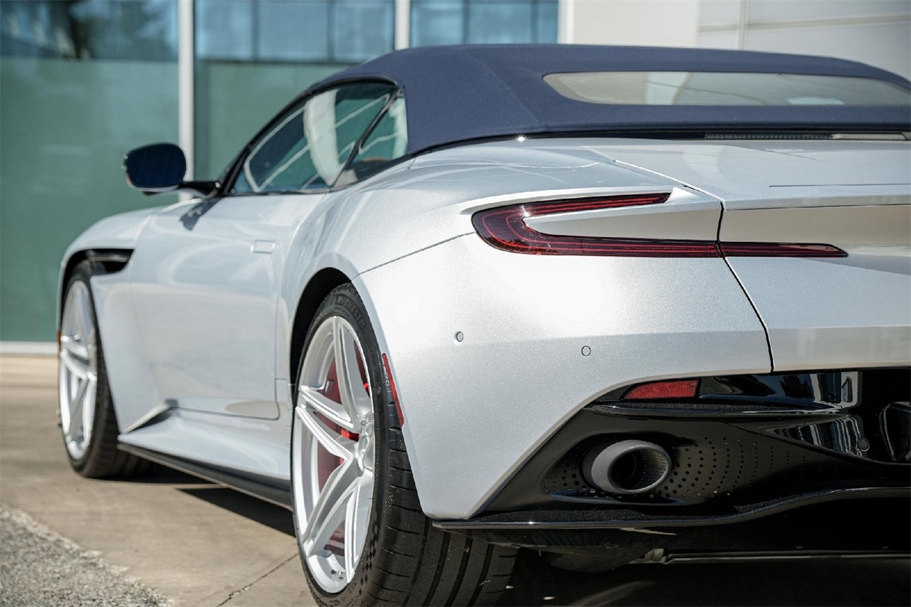 Used Car 2025 Aston Martin Db12  For Sale Under $280,000 In Austin, Texas