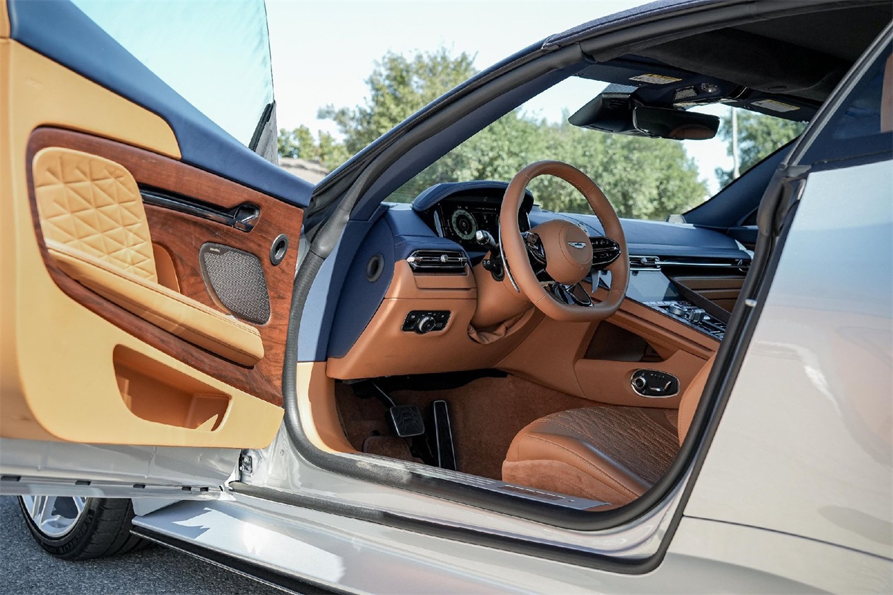 Used Car 2025 Aston Martin Db12  For Sale Under $280,000 In Austin, Texas