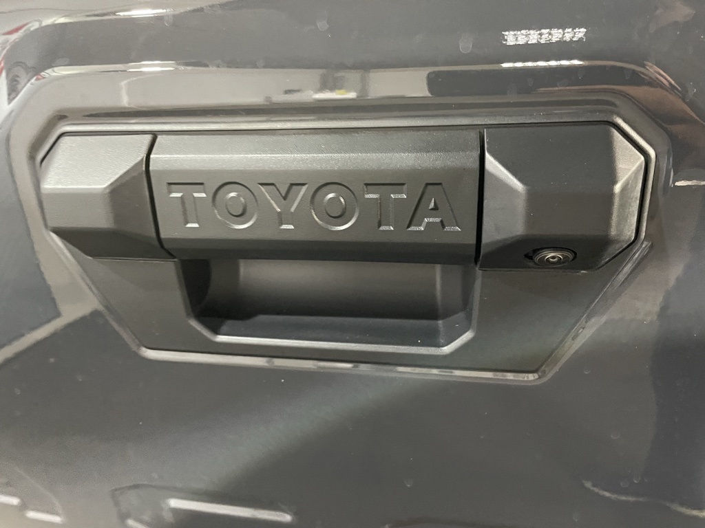 Thumbnail: 2025 Toyota Tacoma - 17