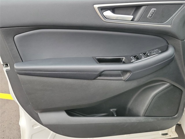 Used 2018 Ford Edge For Sale in Livonia, MI