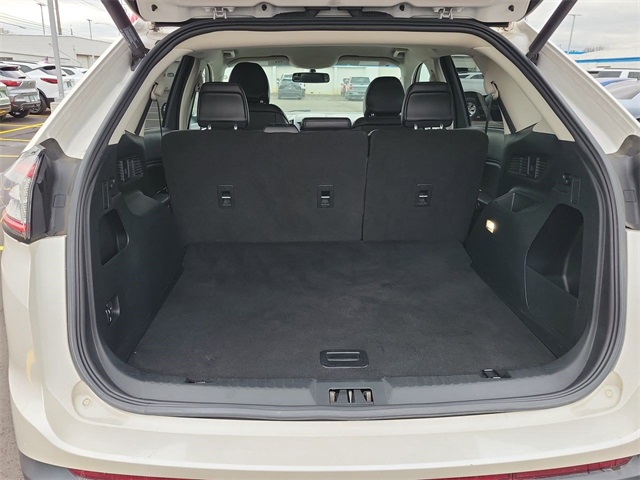 Used 2018 Ford Edge For Sale in Livonia, MI