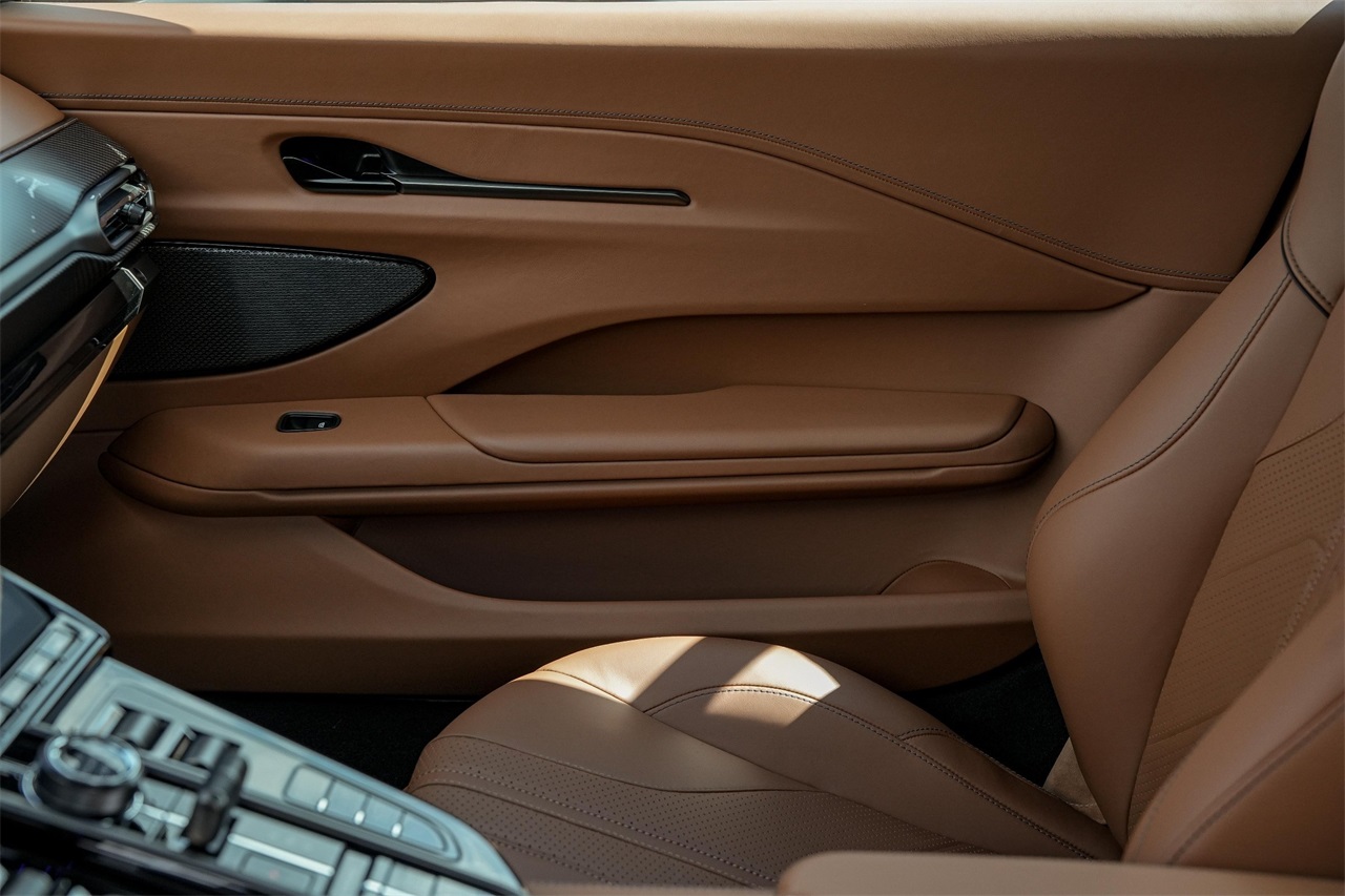 New Car 2025 Aston Martin Vantage  Base For Sale Under $250,000 In Austin, Texas