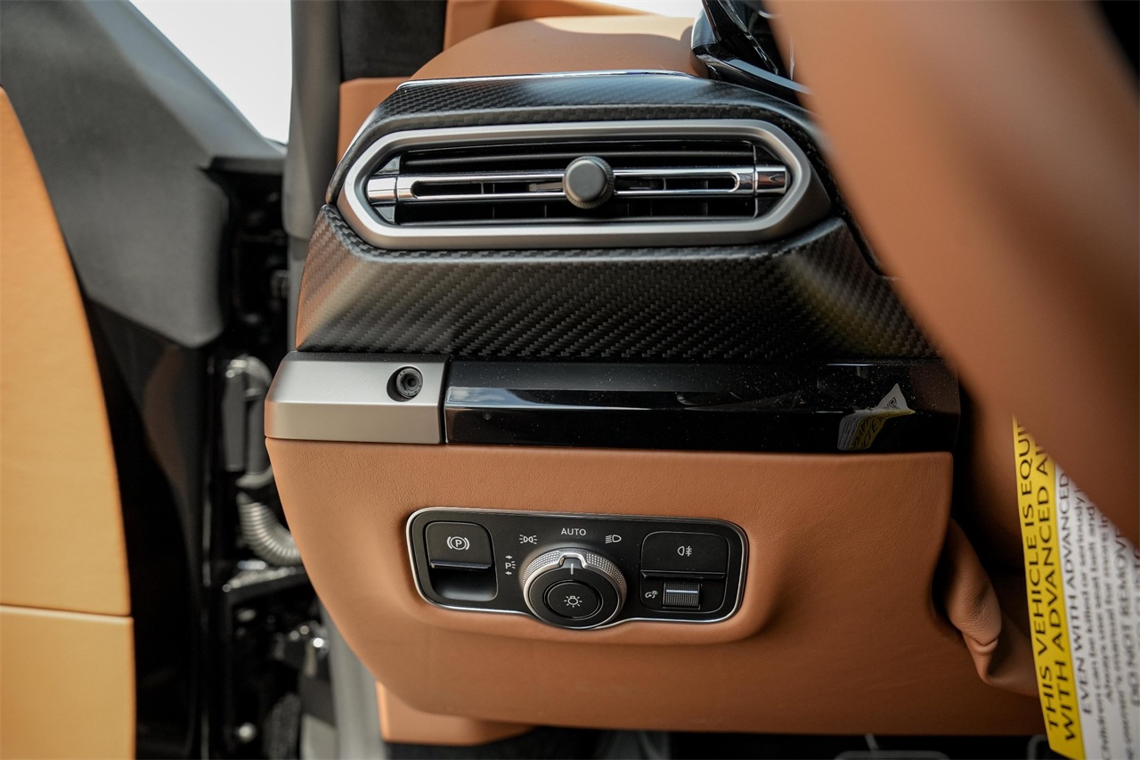 New Car 2025 Aston Martin Vantage  Base For Sale Under $250,000 In Austin, Texas