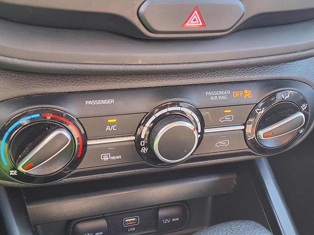 2024 Kia Soul LX Gray at Bravo Nissan