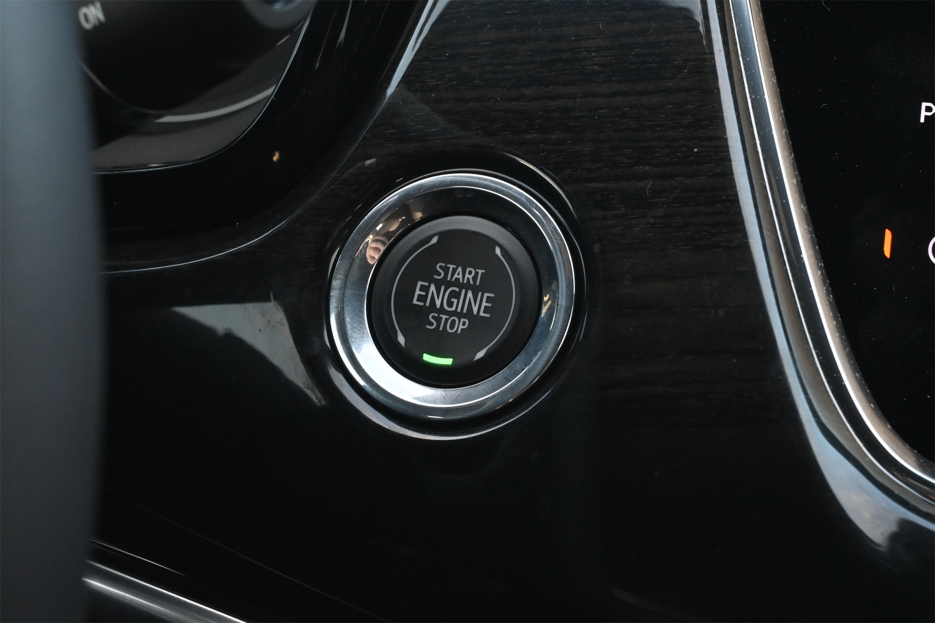 2024 Cadillac XT6 Premium Luxury White at Bayway Cadillac of The Woodlands