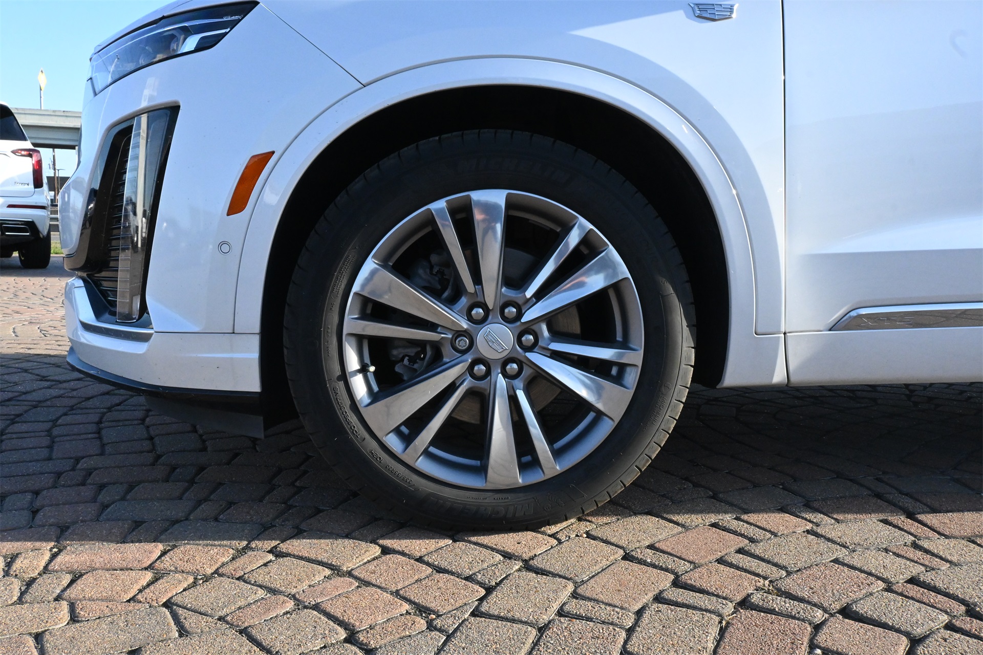 2024 Cadillac XT6 Premium Luxury White at Bayway Cadillac of The Woodlands