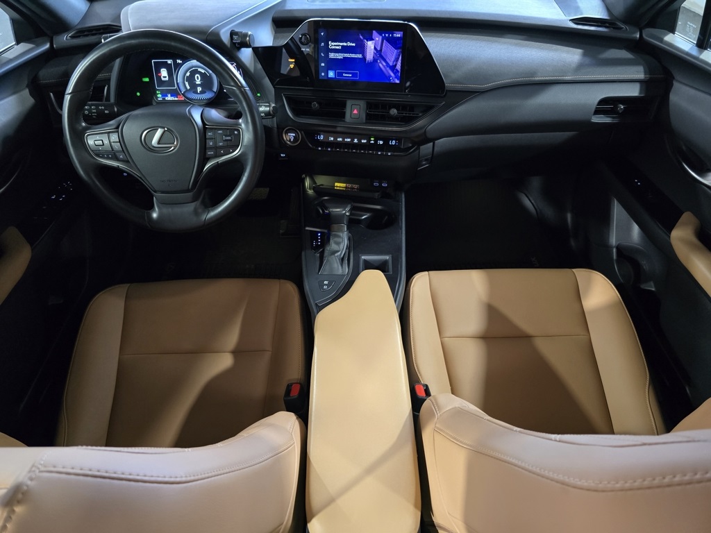 Thumbnail: 2023 Lexus UX - 30