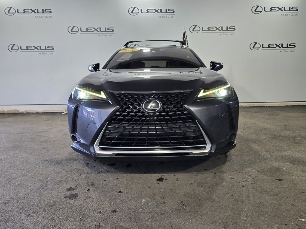 Thumbnail: 2023 Lexus UX - 6