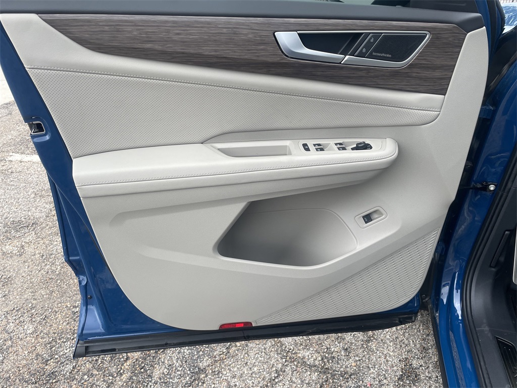 2025 Volkswagen Atlas 2.0T SEL Premium R-Line - 10