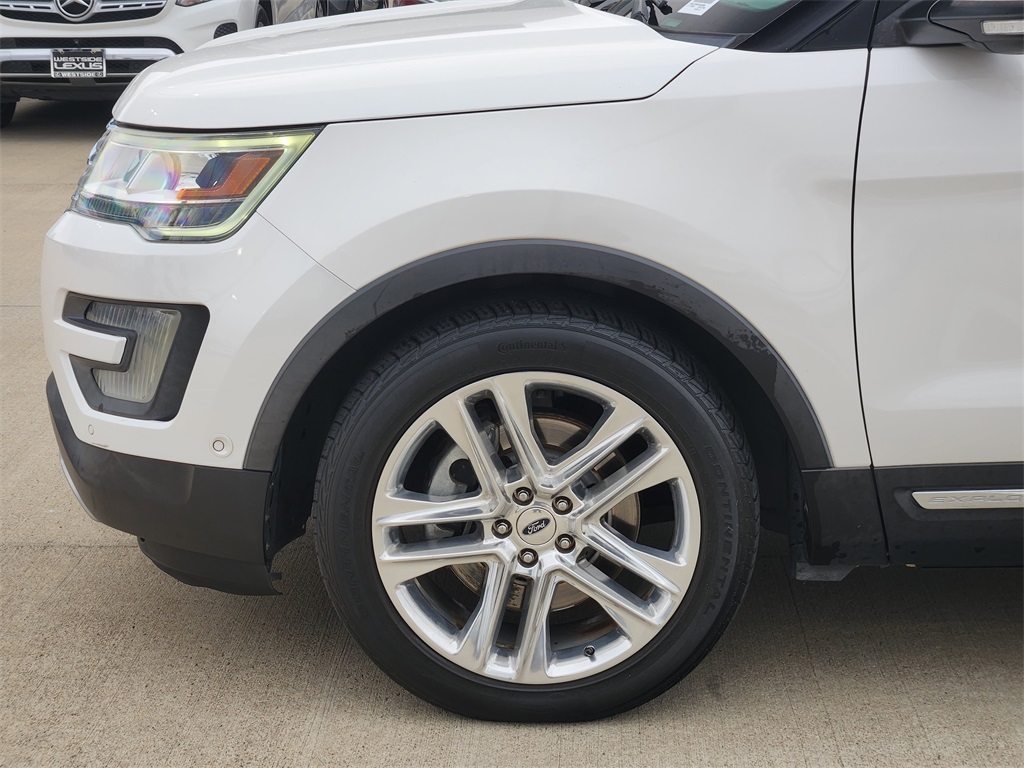 2017 Ford Explorer Limited White at Autostrade