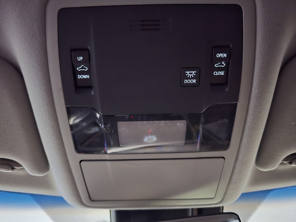 Thumbnail: 2017 Lexus RX - 19