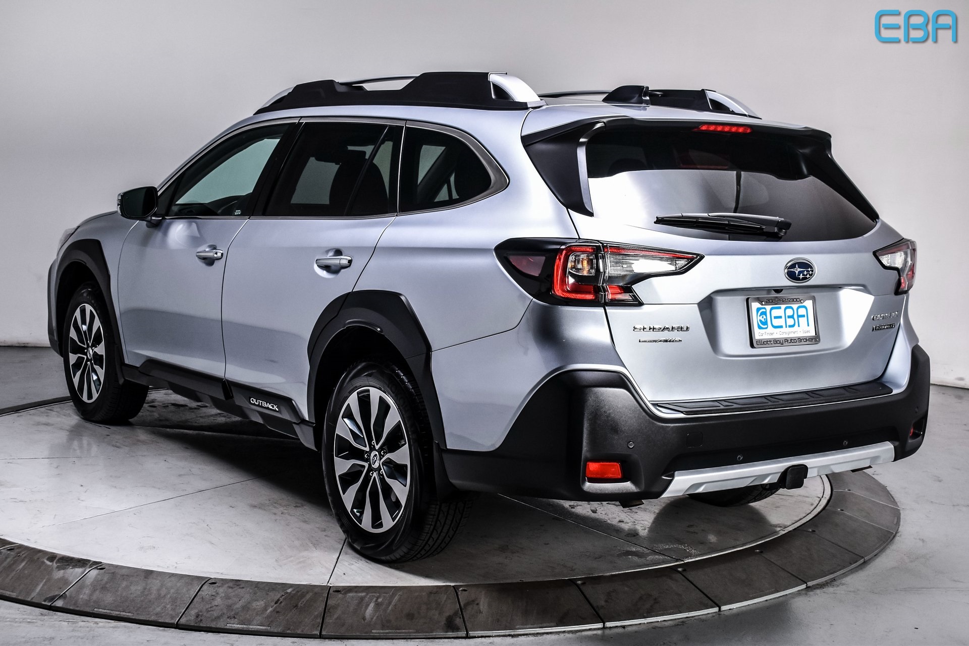 2024 Subaru Outback Touring XT photo 4