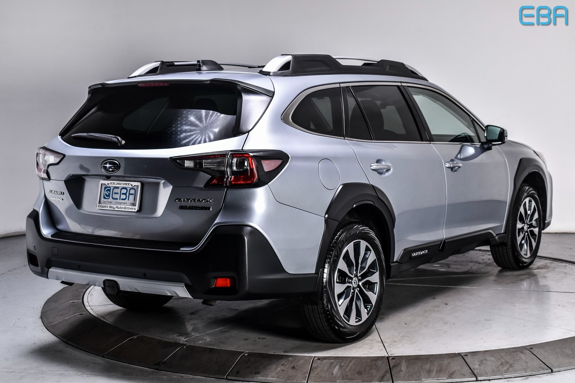 2024 Subaru Outback Touring XT photo 6