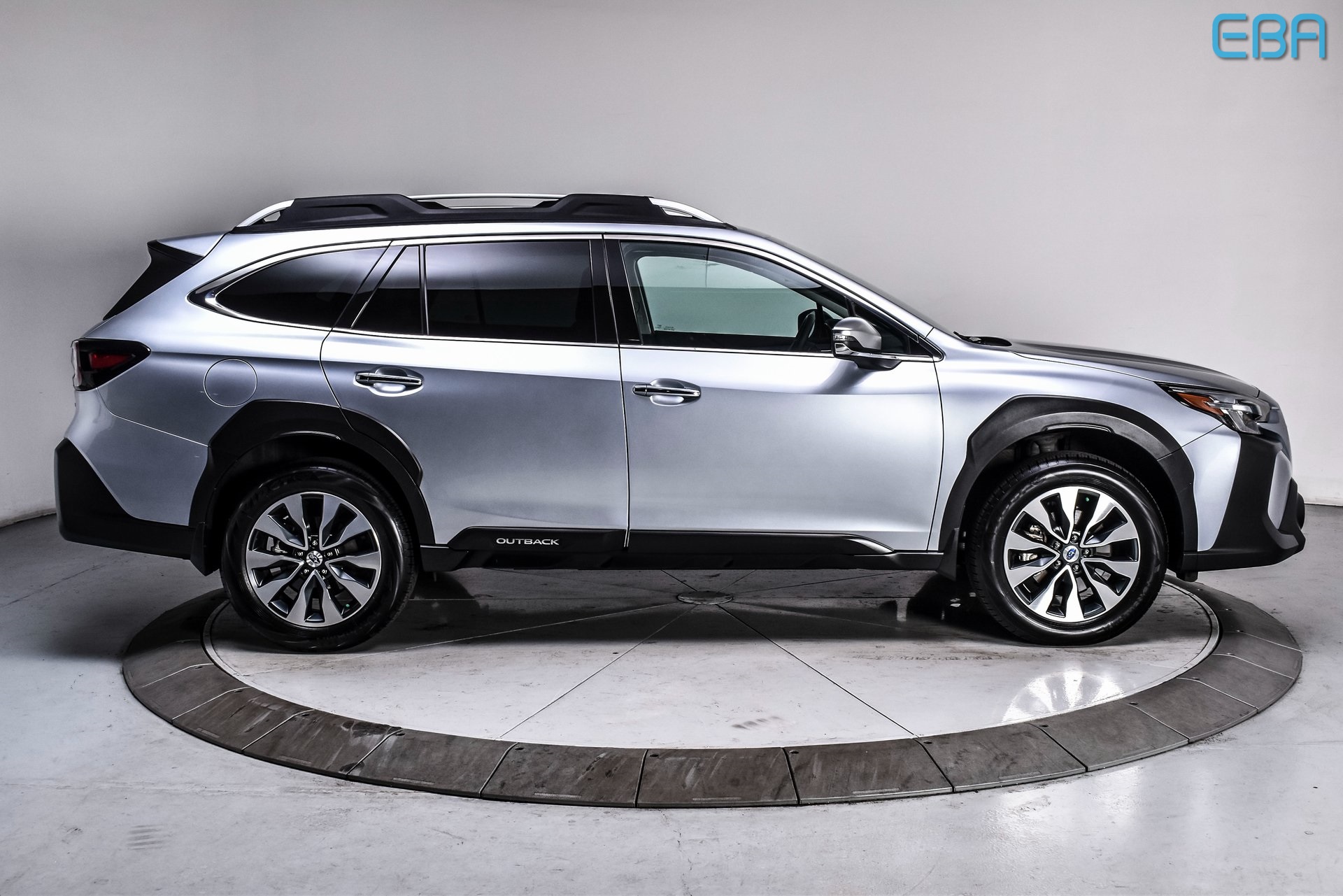 2024 Subaru Outback Touring XT photo 7
