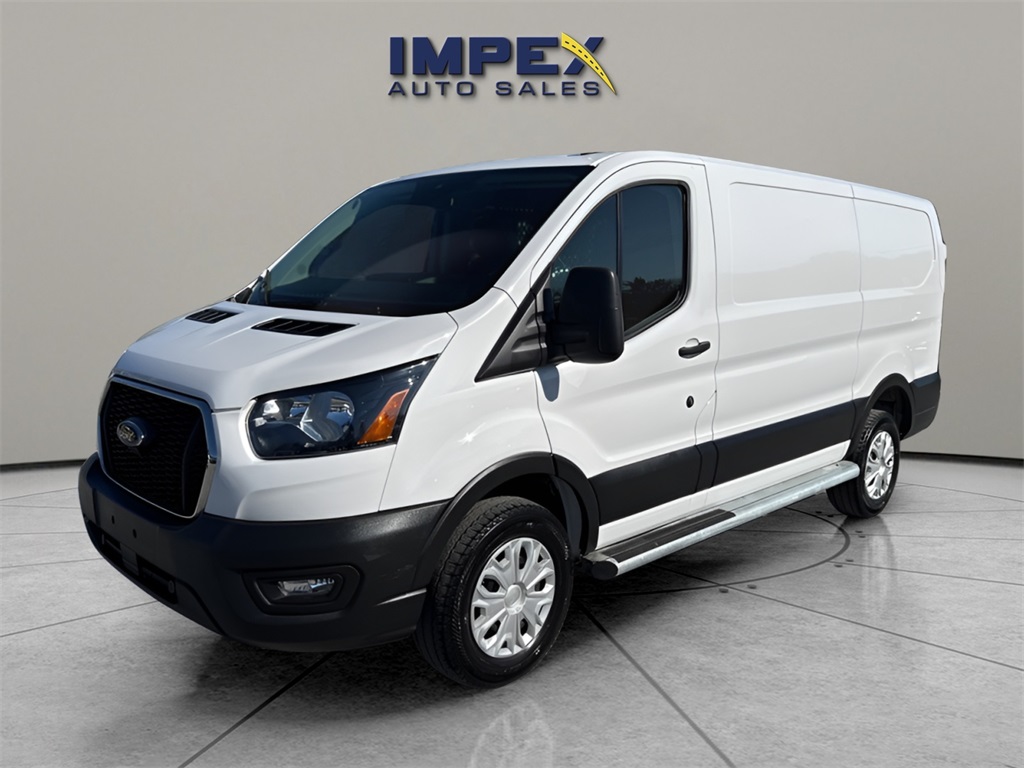 2024 Ford Transit-250 Base's photo