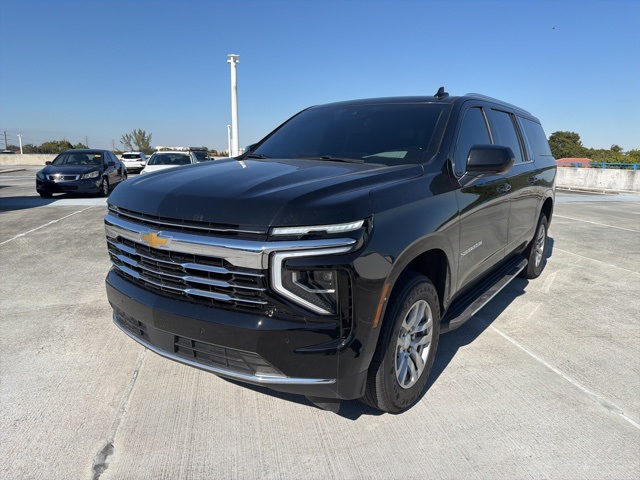 2023 Chevrolet Suburban LT 4WD