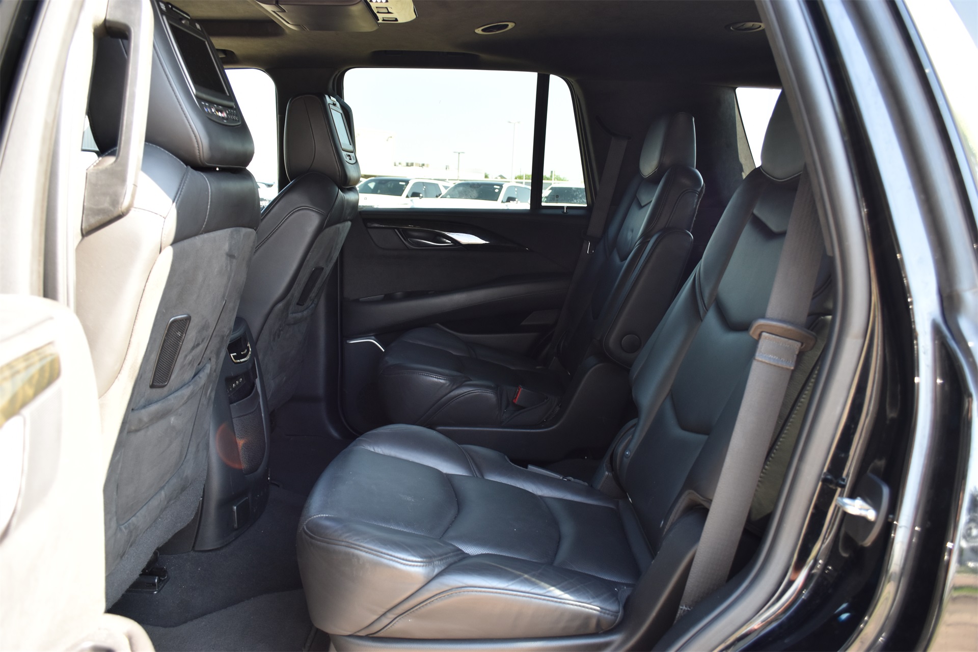 2019 Cadillac Escalade Platinum Edition Black at Ultimate Motorsports