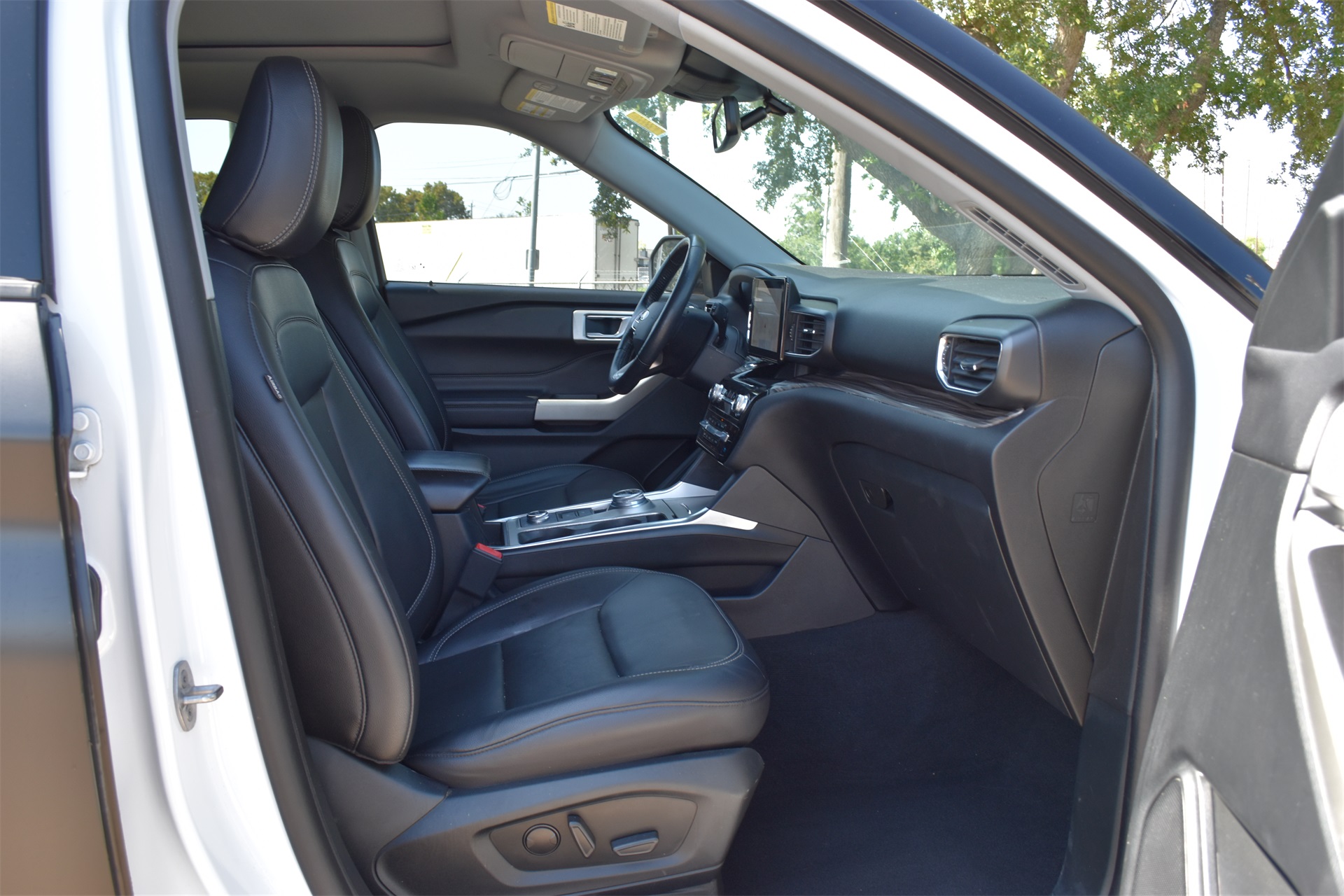 2019 Cadillac Escalade Platinum Edition Black at Ultimate Motorsports