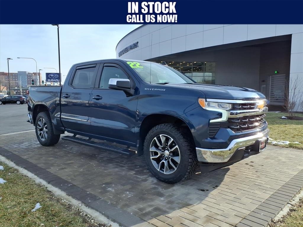 2022 Chevrolet Silverado 1500 LT Crew Cab 4WD