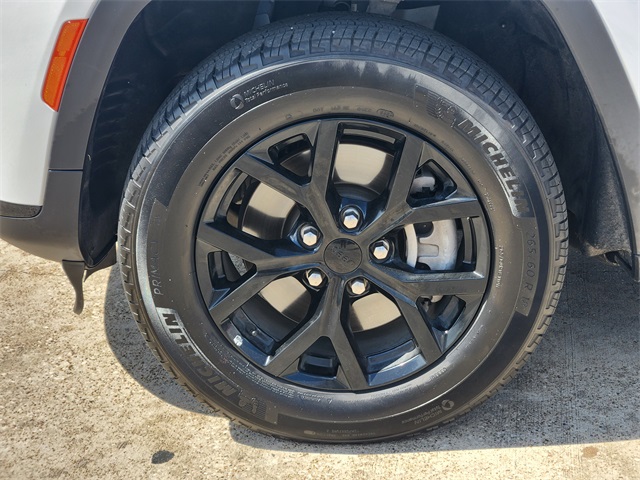 2024 Jeep Grand Cherokee L Altitude - 9