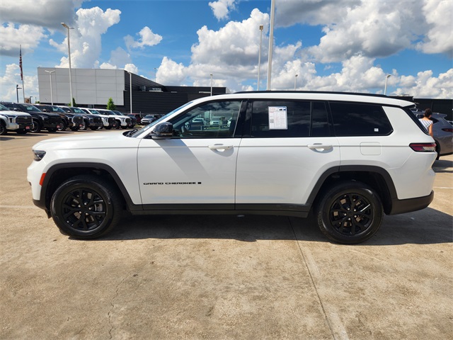 2024 Jeep Grand Cherokee L Altitude - 3