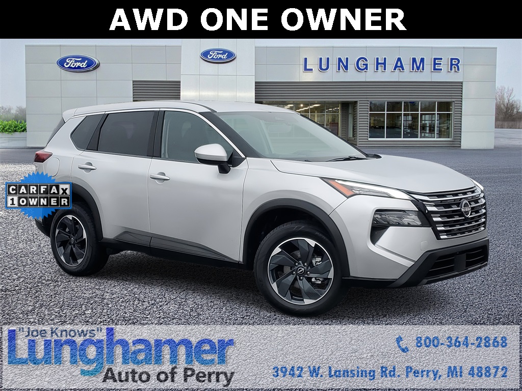 2025 Nissan Rogue SV's photo