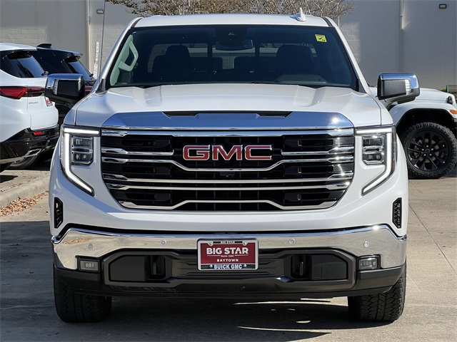 2025 GMC Sierra 1500 SLT - 4