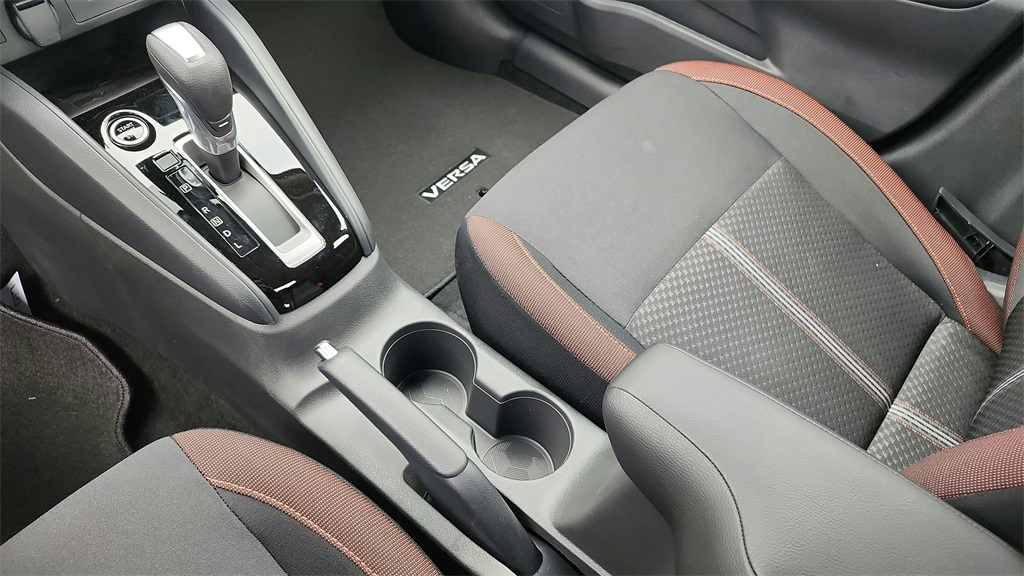 2025 Nissan Versa
