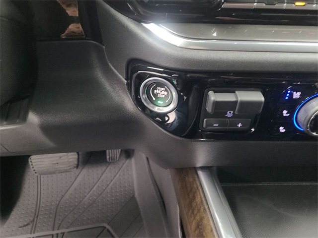 2025 – Chevrolet – Silverado 1500