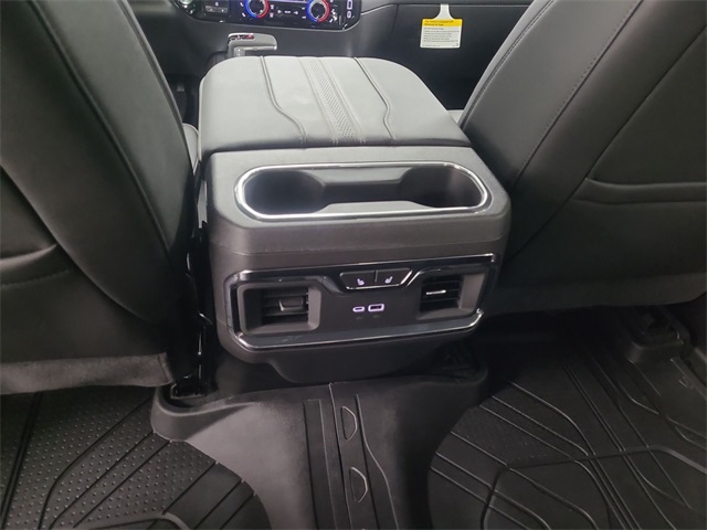 2025 – Chevrolet – Silverado 1500