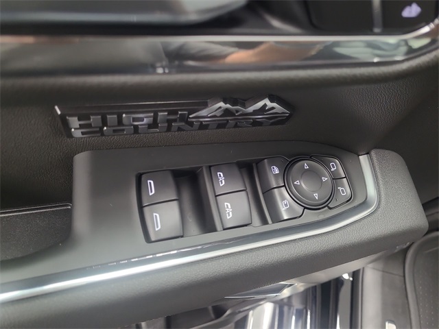 2025 – Chevrolet – Silverado 1500