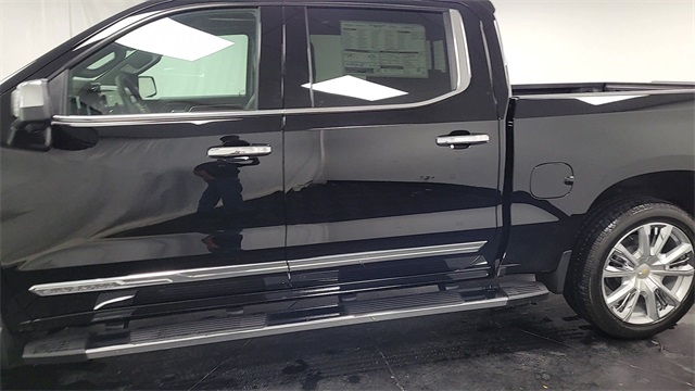 2025 – Chevrolet – Silverado 1500