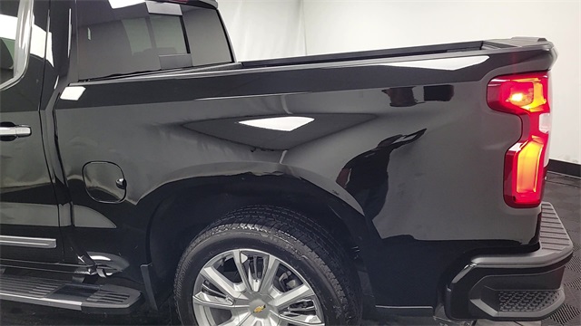 2025 – Chevrolet – Silverado 1500