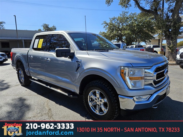 Used Car 2021 Ford F-150  Xlt For Sale Under $30,000 In San Antonio, Texas