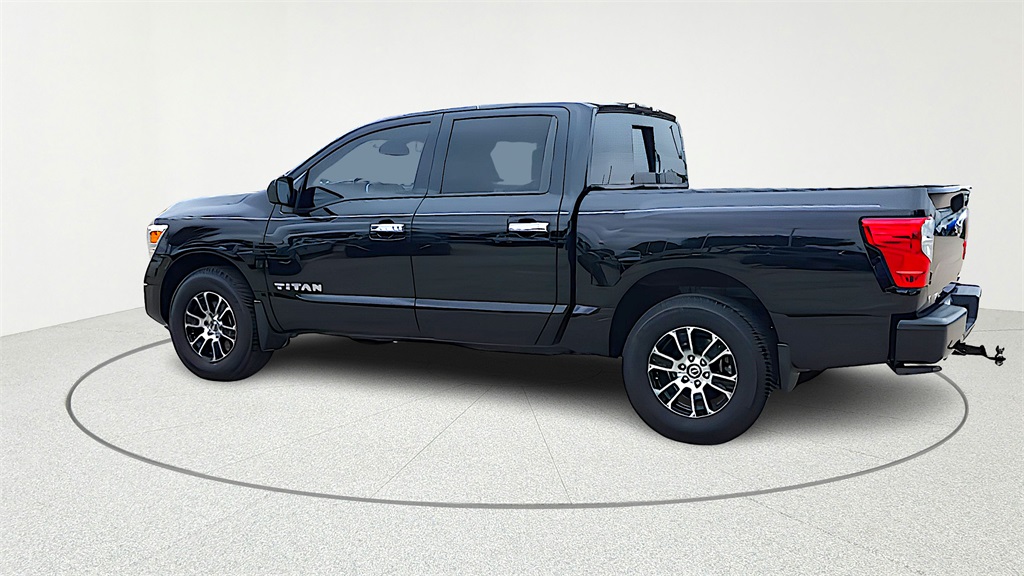 2021 Nissan Titan