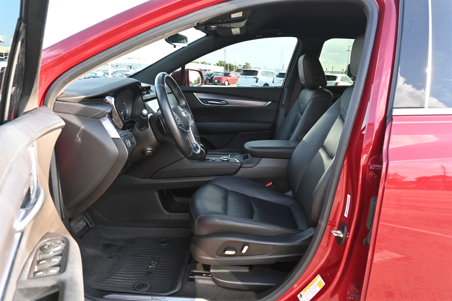 2020 Cadillac XT5 Luxury Red at Bayshore Chrysler Jeep Dodge Ram