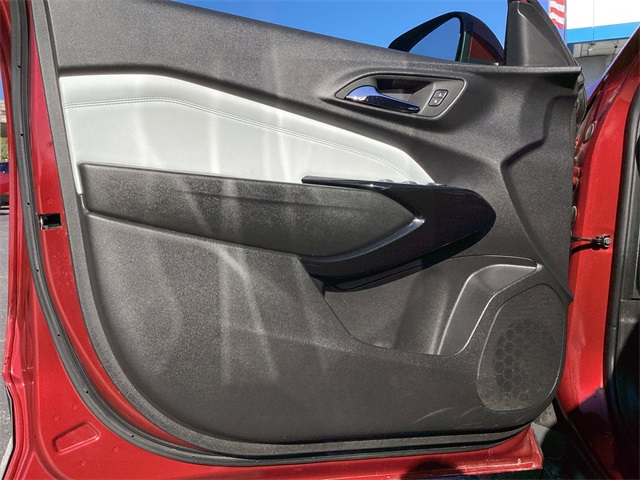 Used Car 2025 Chevrolet Trax  Lt For Sale Under $25,000 In San Antonio, Texas