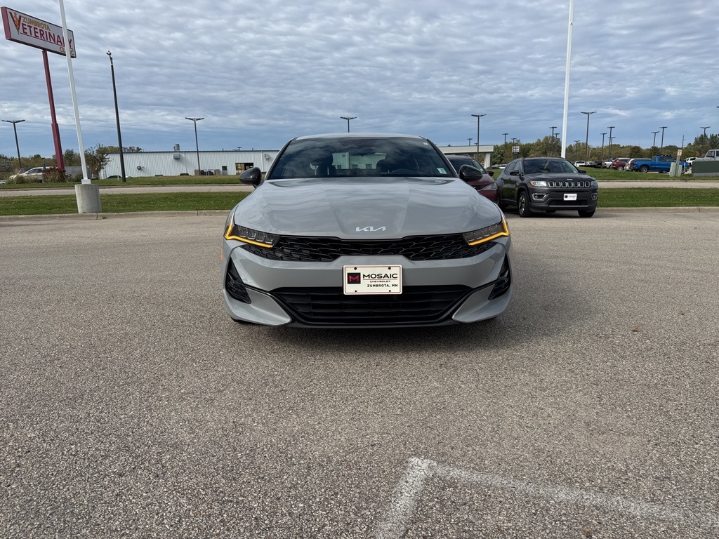 2022 Kia K5