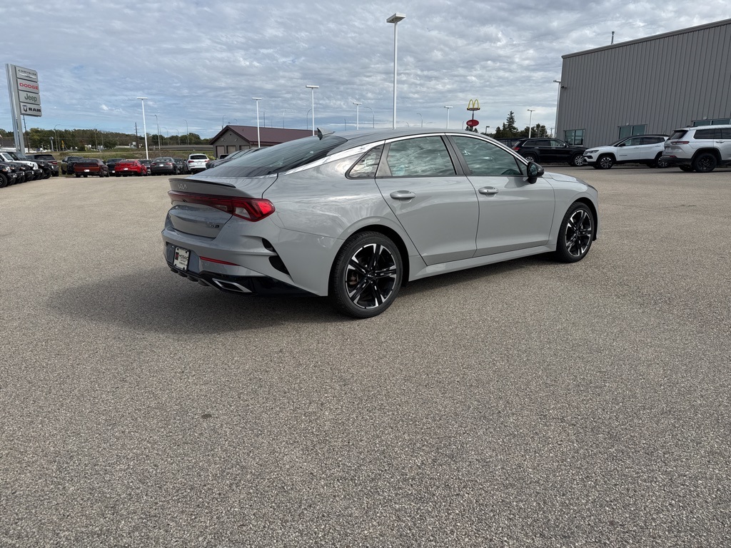 2022 Kia K5