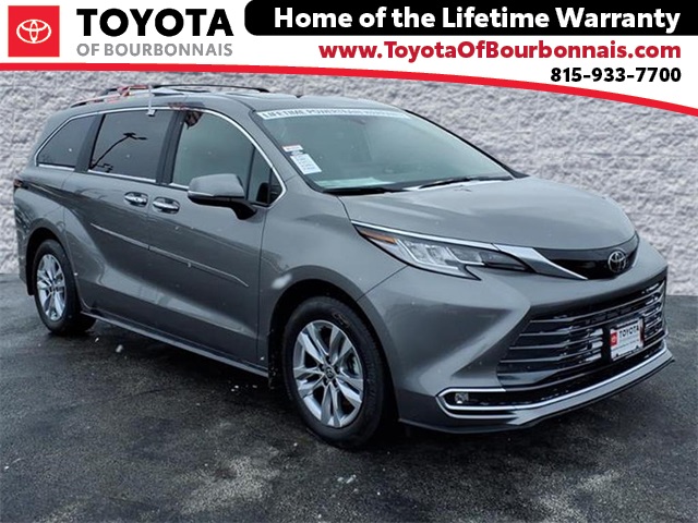 2026 Toyota Sienna Limited 7-Passenger AWD