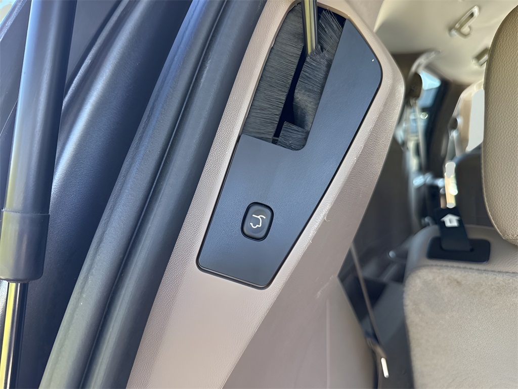 2016 Chrysler Town and Country