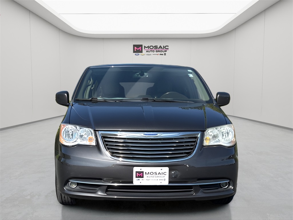 2016 Chrysler Town and Country