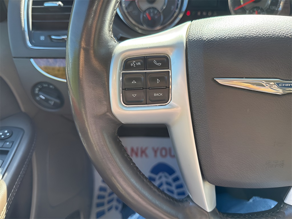 2016 Chrysler Town and Country