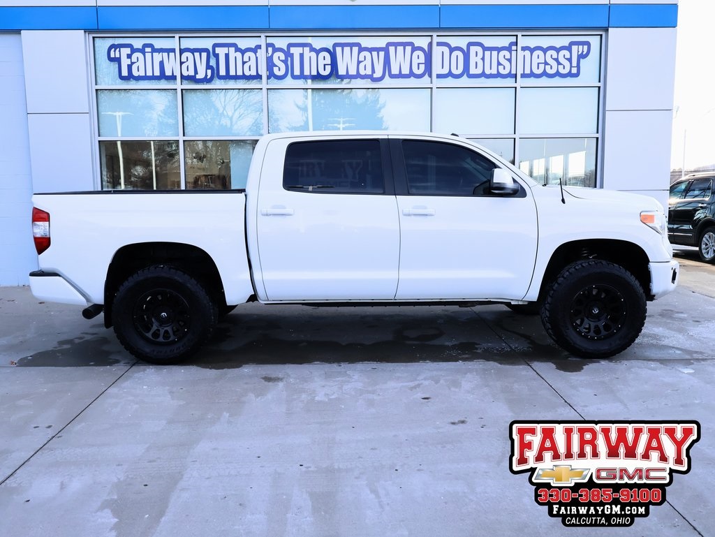 2017 Toyota Tundra Platinum CrewMax 5.7L FFV 4WD