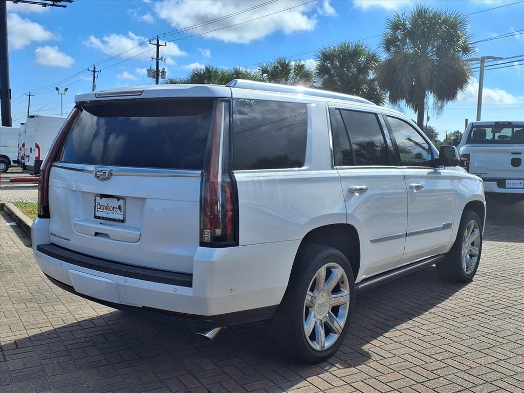 2020 Cadillac Escalade Premium Luxury - 2